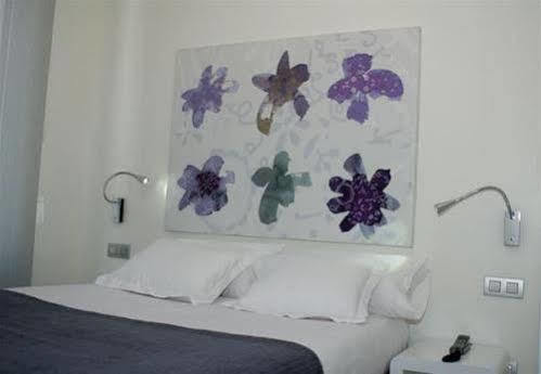 Burgo Hostal Acuarela מראה חיצוני תמונה